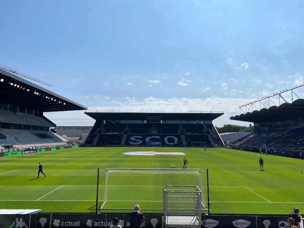Pronostic Angers SCO 2026-2027 : relégation en vue